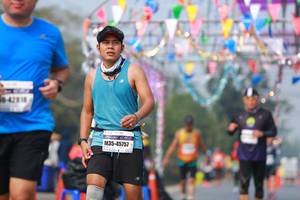 BIB: 42818, 45757
                            <button type="button" onclick="openModal(9925708)" class="btn btn-primary btn-sm float-right btn-popup" data-toggle="modal" data-target=".modal-high-quality">
                        <i class="fas fa-shopping-cart"></i> Add to Cart
                    </button>
                                            <button type="button" onclick="isThisMe(9925708, true)" class="btn btn-success btn-sm float-right btn-popup btn-isme hidden" data-toggle="tooltip" data-placement="bottom" title="นี่คือรูปของคุณใช่ไหม คลิกที่นี่เพื่อเอาเข้าอัลบั้ม">
                        <i class="fas fa-plus"></i> Add to album
                    </button>
                    <button type="button" onclick="isThisMe(9925708, false)" class="btn btn-warning btn-sm float-right btn-popup btn-isnotme hidden">
                        <i class="fas fa-ban"></i> Remove from album
                    </button>